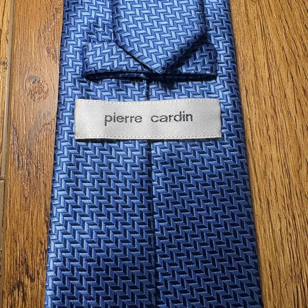 Pierre Cardin Mens Blue Geometric formal Pattern Necktie Hand‎ Made